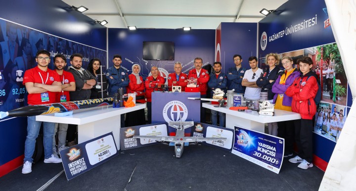 REKTÖR PROF. DR. ÖZAYDIN TEKNOFEST’İ ÖNEMSİYORUZ