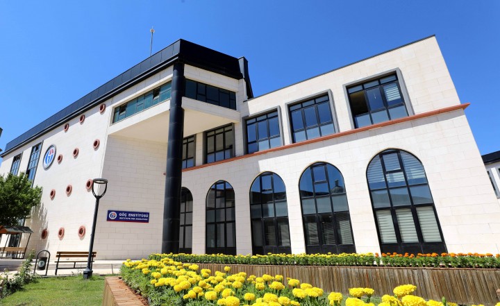 GAÜN Göç Enstitüsü