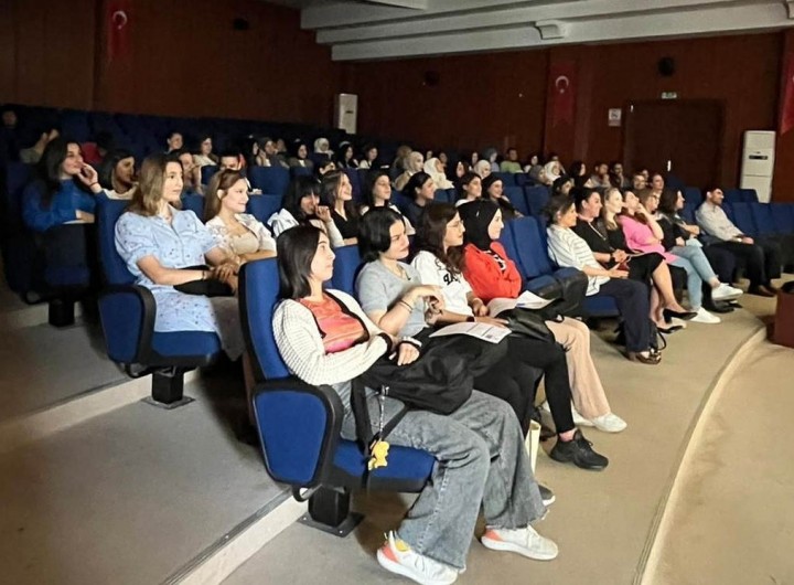 GAÜN NACİ TOPÇUOĞLU MESLEK YÜKSEKOKULU’NDA SAĞLIKLI BESLENME SEMİNERİ-1 (2)