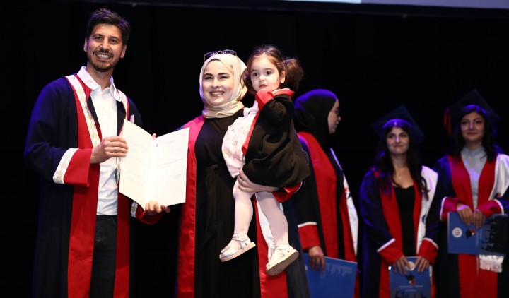 GAÜN NİZİP EĞİTİM FAKÜLTESİ MEZUNLARINI UĞURLADI-8