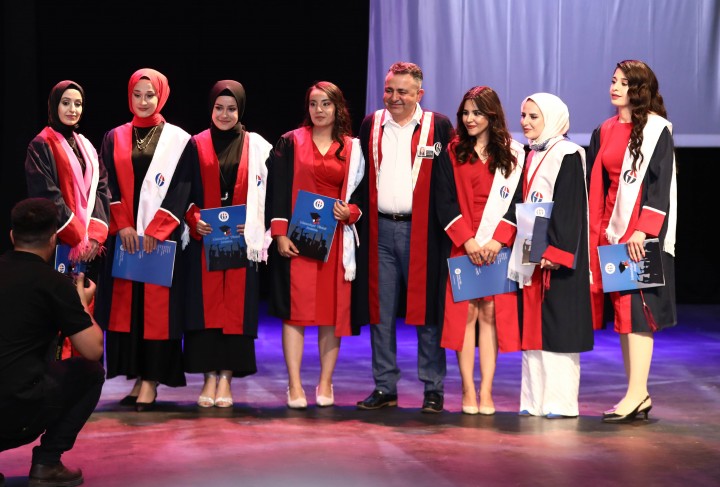 GAÜN NİZİP EĞİTİM FAKÜLTESİ MEZUNLARINI UĞURLADI-9