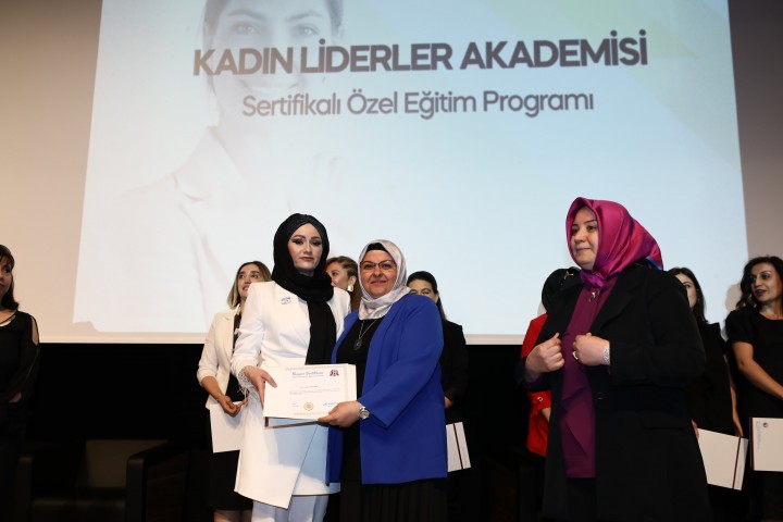 Kadın Liderler Akademisi-8