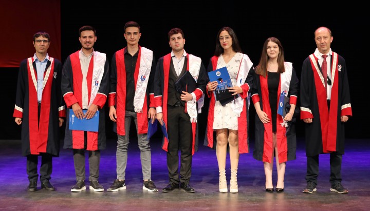 GAÜN NİZİP MYO’DA MEZUNİYET HEYECANI-6
