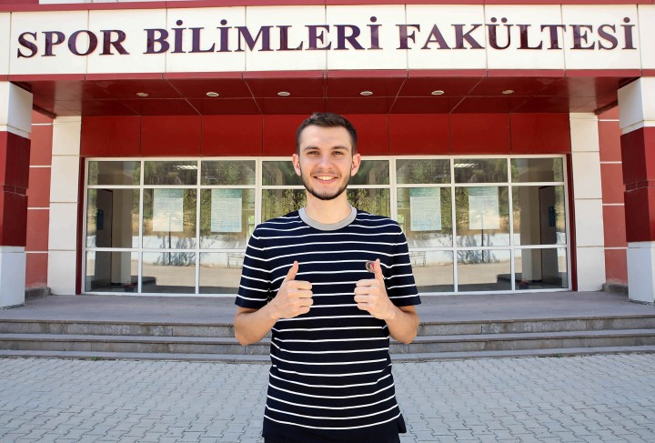 GAÜN ÖĞRENCİSİ KPSS TÜRKİYE BİRİNCİSİ OLDU-1