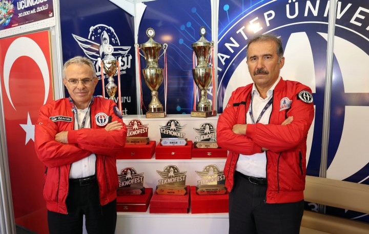 TEKNOFEST İZMİR’DE GAÜN STANDINA YOĞUN İLGİ-4