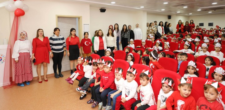 GAÜN KREŞ VE ANAOKULU ÖĞRENCİLERİNİN CUMHURİYET COŞKUSU - (5)