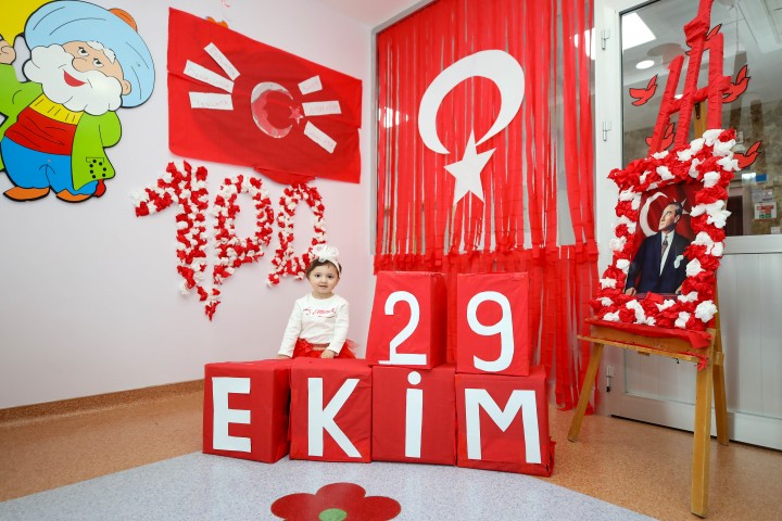 GAÜN KREŞ VE ANAOKULU ÖĞRENCİLERİNİN CUMHURİYET COŞKUSU - (7)