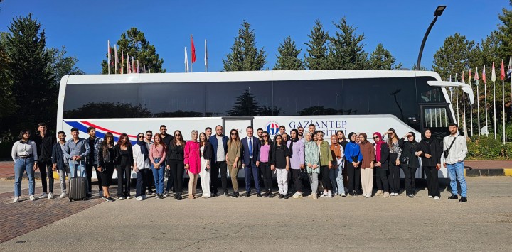 GAÜN OĞUZELİ MESLEK YÜKSEKOKULU ÖĞRENCİLERİ II. ULUSLARARASI XI-1