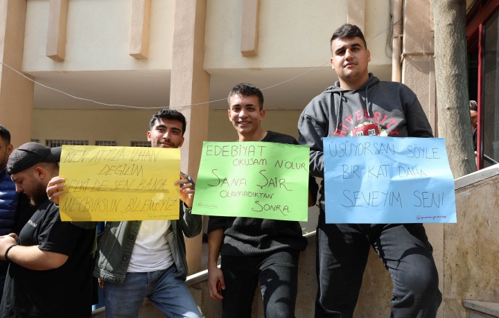 GAÜN ÖĞRENCİLERİ TOPLULUKLARINI TANITTI-10