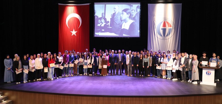 GAÜN'DE SERTİFİKA TÖRENİ - 1