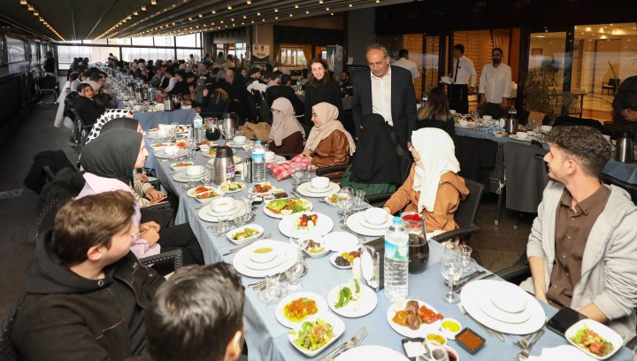 GAÜN ULUSLARARASI ÖĞRENCİLERİ İFTAR PROGRAMINDA BİR ARAYA GELDİ - (3)