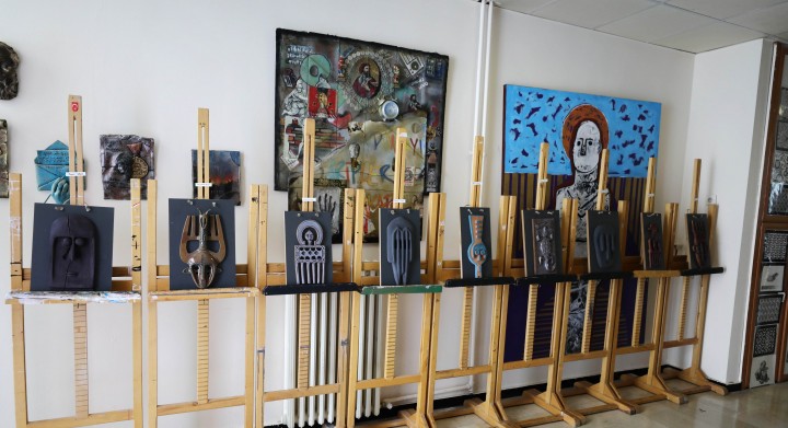 GAÜN ÖĞRENCİLERİNİN EL EMEĞİ ESERLERİ SERGİLENDİ - (3)