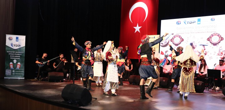 GAÜN’DE 5. ULUSLARARASI ÖĞRENCİ FESTİVALİ DÜZENLENDİ-6