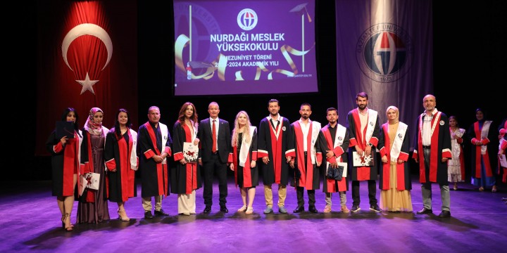 NURDAĞI MYO ÖĞRENCİLERİNİN MEZUNİYET HEYECANI-6