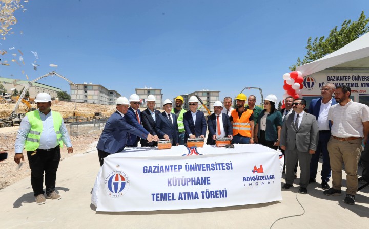 GAZİANTEP ÜNİVERSİTESİNDE YENİ KÜTÜPHANE BİNASININ TEMELİ ATILDI-1