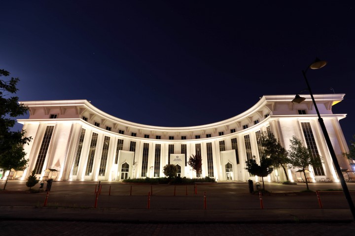 iLAHİYAT FAKÜLTESİ - (2)