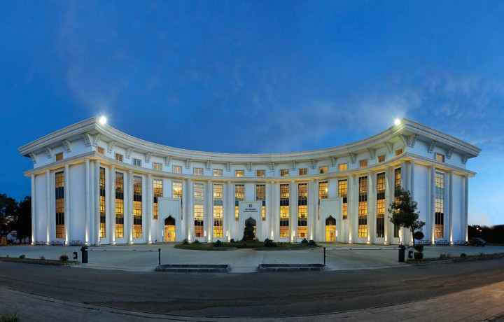 iLAHİYAT FAKÜLTESİ - (4)