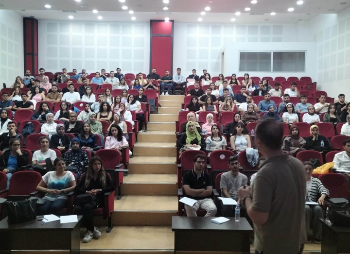 GAÜN DİŞ HEKİMLİĞİ FAKÜLTESİNDEN UYUM EĞİTİMİ PROGRAMI-2