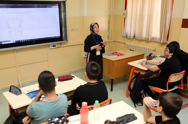 YAPAY ZEKA VE BULANIK MANTIK İLE MATEMATİKTE YENİ DÖNEM - (4)