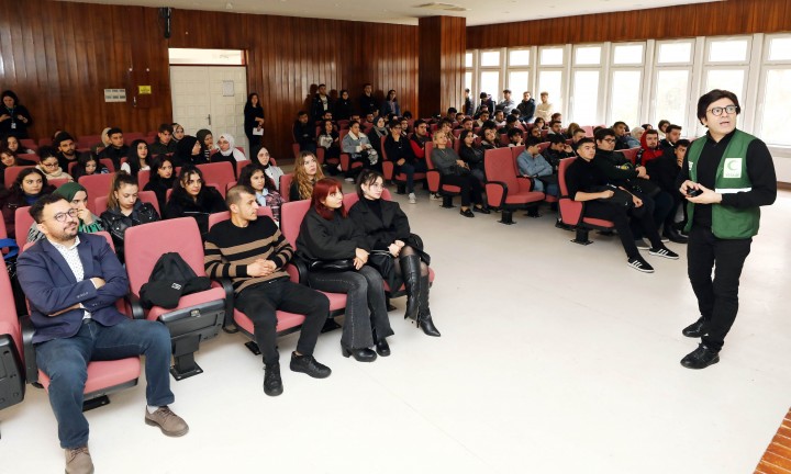 GAÜN’DE BAĞIMLILIKLARA KARŞI BİLİNÇLENDİRME ETKİNLİĞİ DÜZENLENDİ - (3)