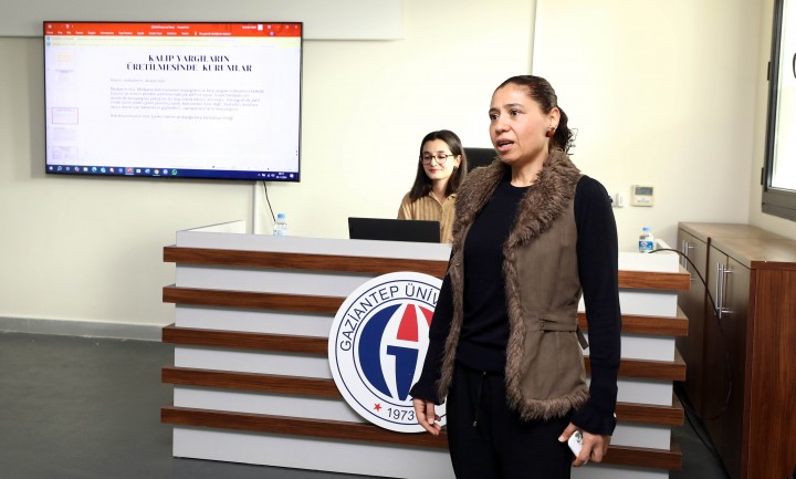 KADINA YÖNELİK ŞİDDETİ ÖNLEME AKRAN EĞİTİMİ PROGRAMI GAÜN’DE HAYATA GEÇİRİLDİ-5