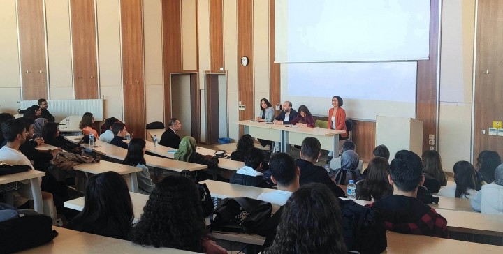 ULUSLARARASI GÖÇ ÖRGÜTÜ VE DHL İŞ BİRLİĞİYLE SÖYLEŞİ DÜZENLENDİ-2