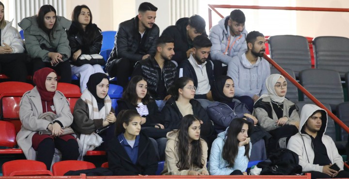 GAÜN’DE ENGELLERİ AŞAN GOALBALL MAÇI DÜZENLENDİ - (8)