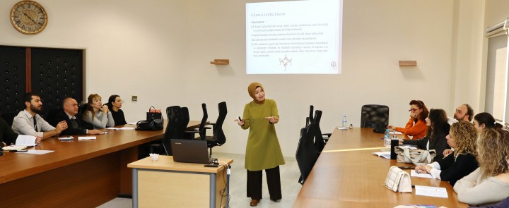 GAÜN’DE KALİTE STANDARDI EĞİTİMİ VERİLDİ-1