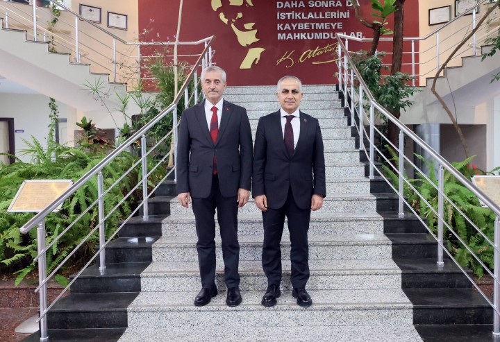 SAHİNBEY BELEDİYE BAŞKANI TAHMAZOĞLU’NDAN GAÜN REKTÖRÜ DOĞAN’A ZİYARET - (3)